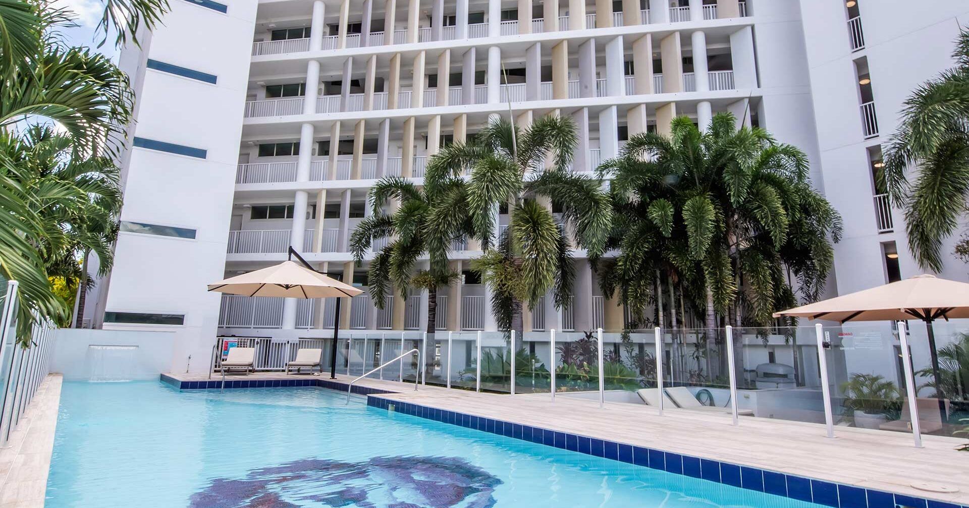 Lanai Apartments Mackay Luxury Accommodation